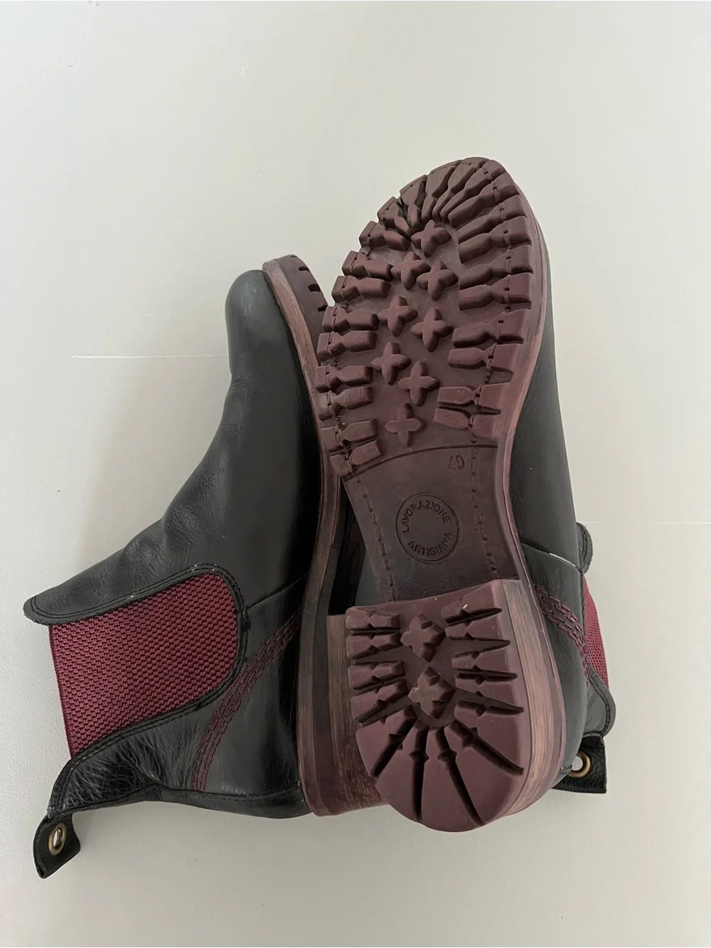 Bueno Florida Black Leather Chelsea Boots Burgundy Contrast Lug Sole 40 (9) - Picture 9 of 11